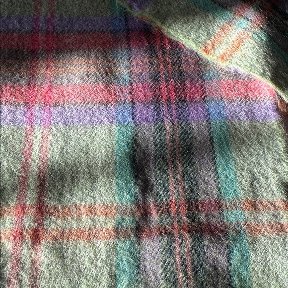 JOHN HANLY IRISH WOOL SCARF - Picture 3 of 4